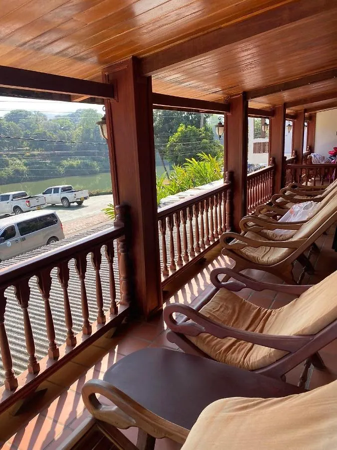 Villa Ouis Namkhan Riverside Luang Prabang